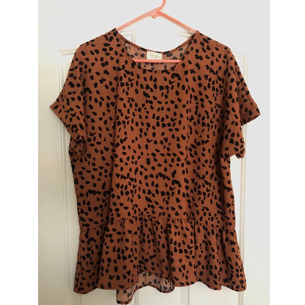 NWOT Spotty Dot Dalmatian Print Ruffle Peplum Top